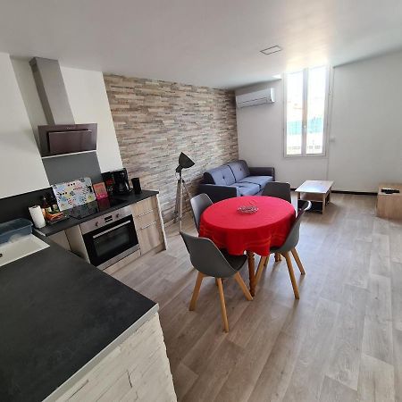Appartement 60M2 Rdc Avec Jardin Saint-Genis-des-Fontaines ภายนอก รูปภาพ